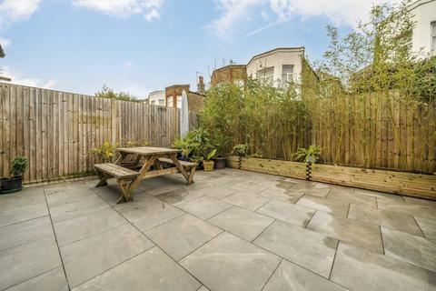 Flat 1, 25 Willcott Road, London, W3 9QX
