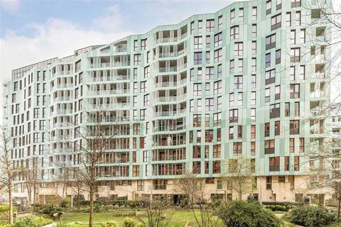 1 bedroom flat for sale, Telegraph Avenue, London SE10