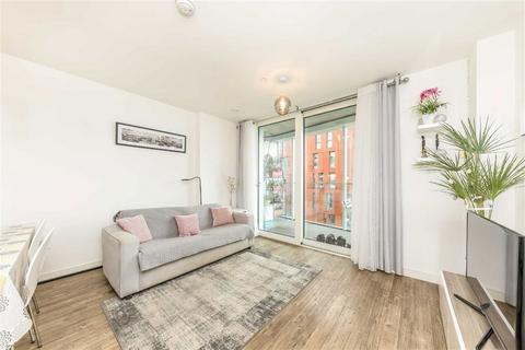 1 bedroom flat for sale, Telegraph Avenue, London SE10