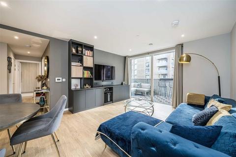 2 bedroom flat for sale, Grove Street, London SE8