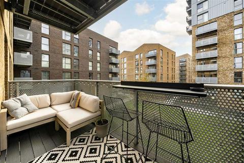 2 bedroom flat for sale, Grove Street, London SE8