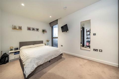 2 bedroom flat for sale, Pilot Walk, London SE10