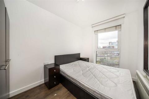 2 bedroom flat for sale, Tarves Way, London SE10