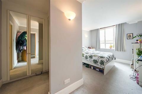 1 bedroom flat for sale, Grange Yard, London SE1