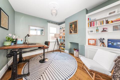 8 Phoenix Road, London, SE20 7BT