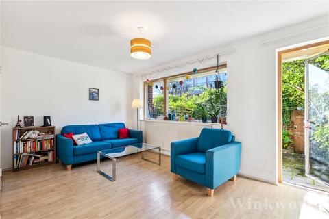 3 bedroom apartment for sale, Wynford Road, London, N1