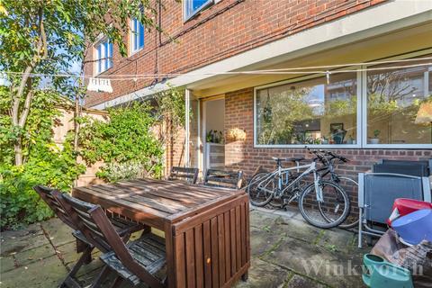 3 bedroom apartment for sale, Wynford Road, London, N1