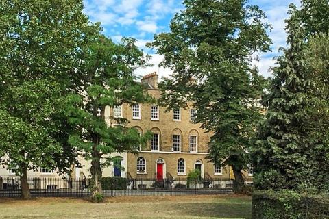 2 bedroom terraced house for sale, Tredegar Square, London, E3