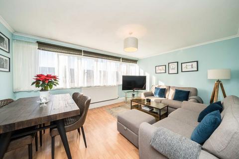 2 bedroom flat for sale, Banbury Street, London SW11