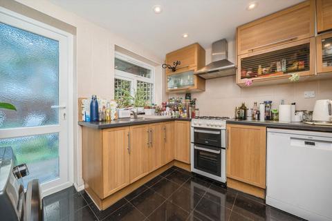 undefined, Lanark Close, London W5