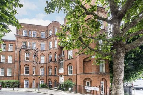 4 bedroom flat to rent, Beaumont Crescent, London W14