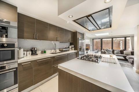 4 bedroom house for sale, Graveney Road, London SW17