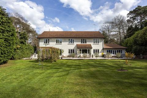 4 bedroom detached house for sale, South Road, Weybridge KT13