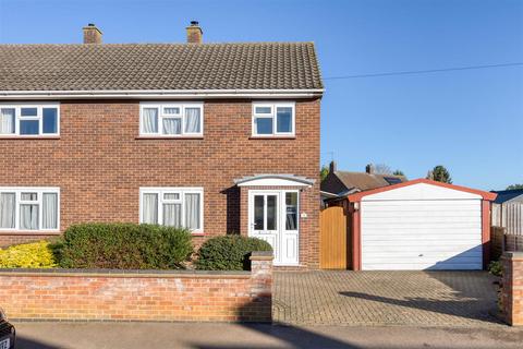 3 bedroom semi-detached house for sale, Whitecrofts, Stotfold, SG5 4EB