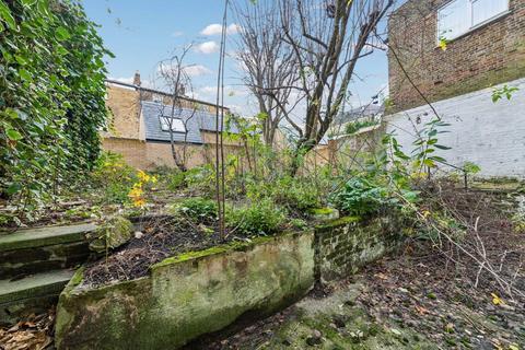 2 bedroom flat for sale, Iffley Road, London W6