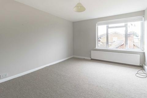 1 bedroom flat to rent, Park Hill, London W5