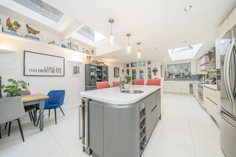 4 bedroom house for sale, Church Road, Teddington TW11