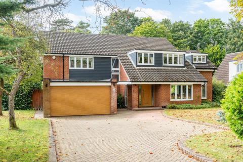 5 bedroom detached house for sale, Mornington, Welwyn