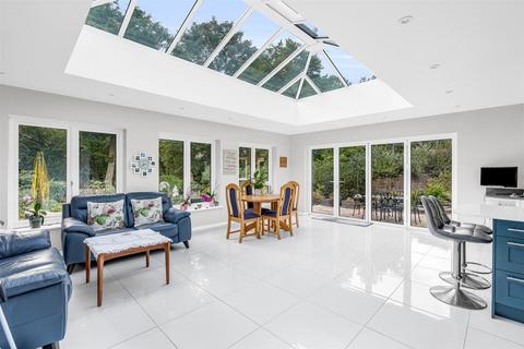 5 bedroom detached house for sale, Mornington, Welwyn