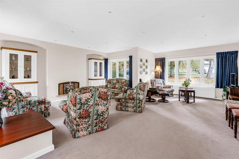 5 bedroom detached house for sale, Mornington, Welwyn