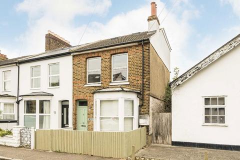 3 bedroom house for sale, Milton Road, Hampton TW12