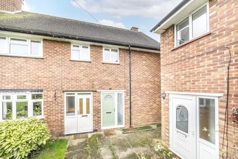 3 bedroom house for sale, Grove Crescent, Hanworth TW13