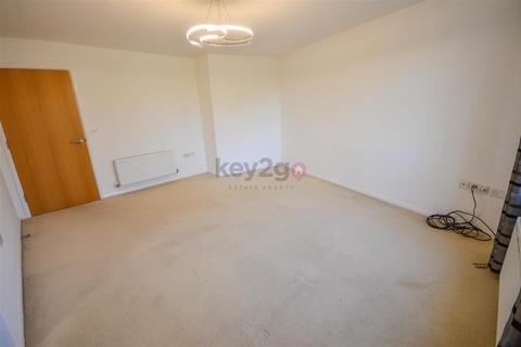 2 bedroom flat to rent, Kyle Close, Renishaw, Sheffield