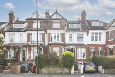 Flat to rent, Muswell Hill Road, London N10