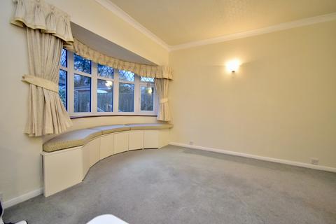 3 bedroom bungalow for sale, Kingsbury Avenue, Evington, Leicester, LE5