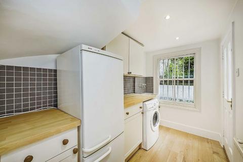 4 bedroom house to rent, Linden Gardens, London W4