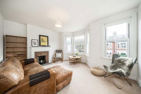 2 bedroom flat for sale, Vanderbilt Road, London SW18