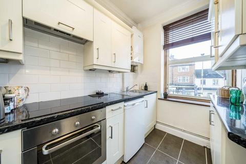 1 bedroom flat for sale, Garratt Lane, London SW17