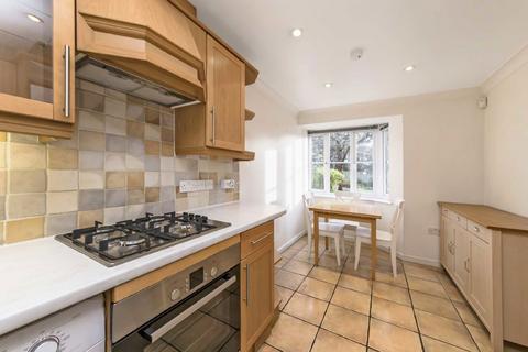 3 bedroom terraced house for sale, Weybourne Street, London SW18