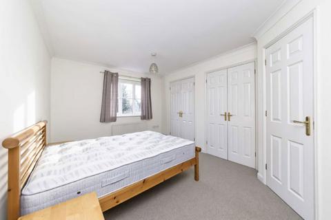 3 bedroom terraced house for sale, Weybourne Street, London SW18