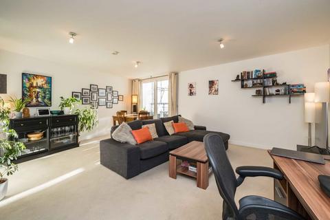 1 bedroom flat for sale, Osiers Road, London SW18