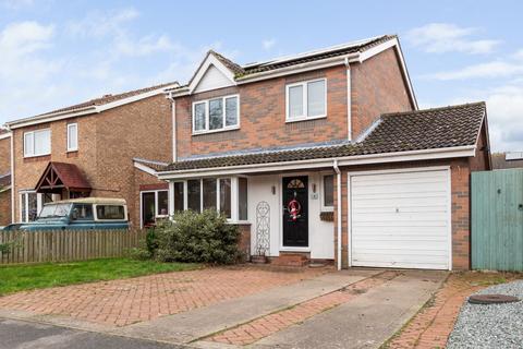 3 bedroom detached house for sale, Greenfield Drive, Hibaldstow, North Lincolnshire, DN20