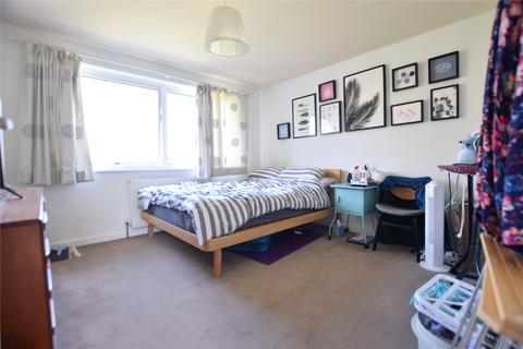 2 bedroom maisonette to rent, Lima Court, Reading, Berkshire, RG1