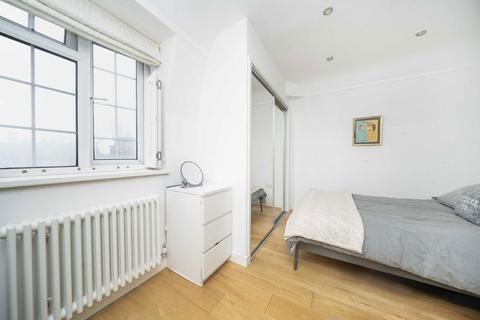 2 bedroom flat to rent, Reardon Path, London E1W