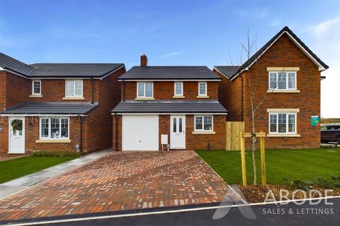 3 bedroom detached house to rent, Cheltenham Avenue, Stoke-On-Trent ST10