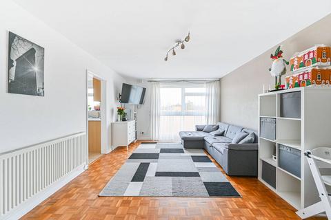 2 bedroom flat for sale, St Johns Park, Blackheath, London, SE3