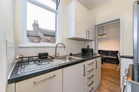 3 bedroom maisonette for sale, Widdenham Road, Islington, London, N7