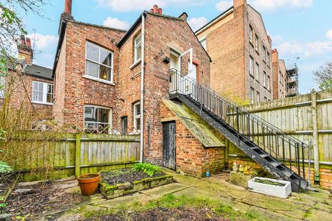 117 Widdenham Road, London, N7 9SF