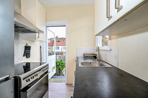 3 bedroom maisonette for sale, Widdenham Road, Islington, London, N7