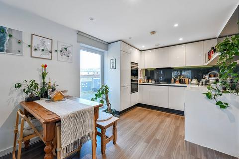 2 bedroom flat for sale, Loxford House, Islington, London, N5