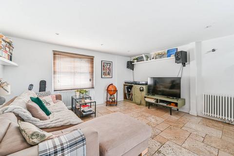 2 bedroom maisonette for sale, Coldharbour Lane, Brixton, London, SW9