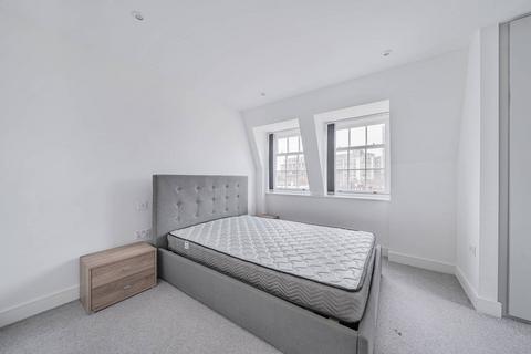 2 bedroom flat to rent, Peacock Court, West Kensington, W14