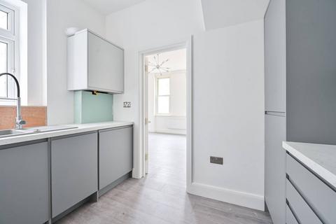 2 bedroom flat for sale, Bath Terrace, Elephant and Castle, London, SE1