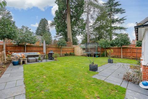 5 bedroom detached house for sale, Frythe Avenue, Welwyn