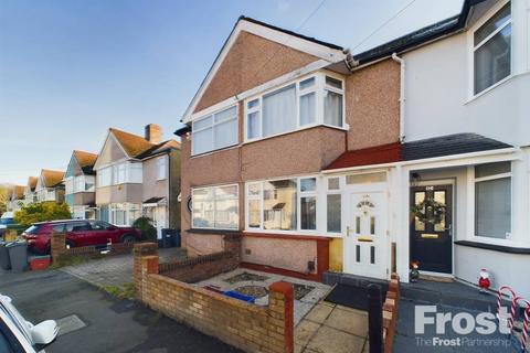 2 bedroom terraced house for sale, Sunningdale Avenue, Feltham, Middlesex, TW13