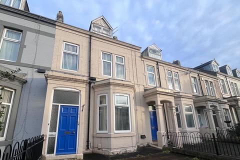 5 bedroom flat for sale, Durham Road, Gateshead, NE8